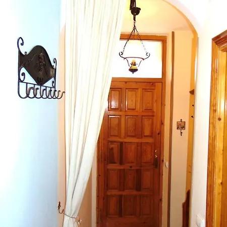 3 Bedrooms House With Furnished Terrace At Mingorria Mingorría