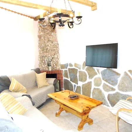 3 Bedrooms House With Furnished Terrace At Mingorria Mingorría